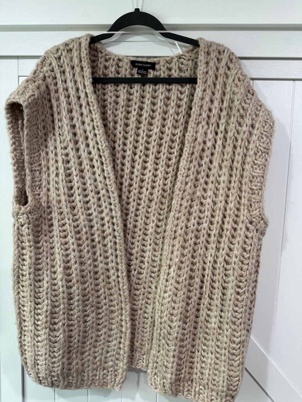 Sanctuary Chunky Open-Front Knit Vest in Taupe